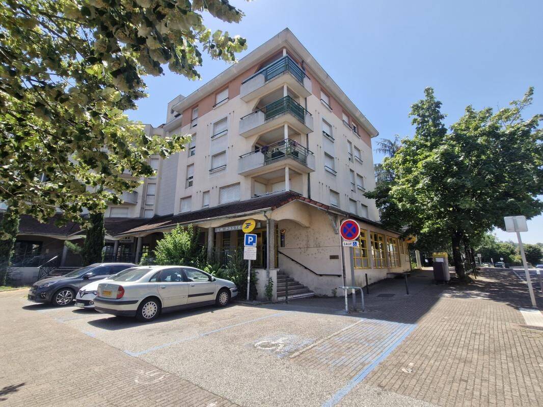 Appartement 3 pièces 69 m² · à La Verpillière · 68,9 m² · 924 €/mois