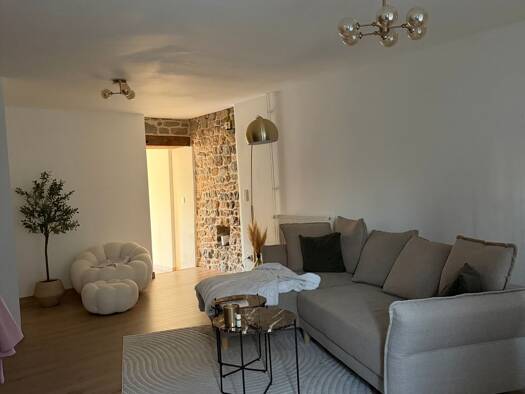 Maison à vendre 270 000 € 5 pièces 3 chambres 169 m² 769 m² de terrain Plainoiseau 39210