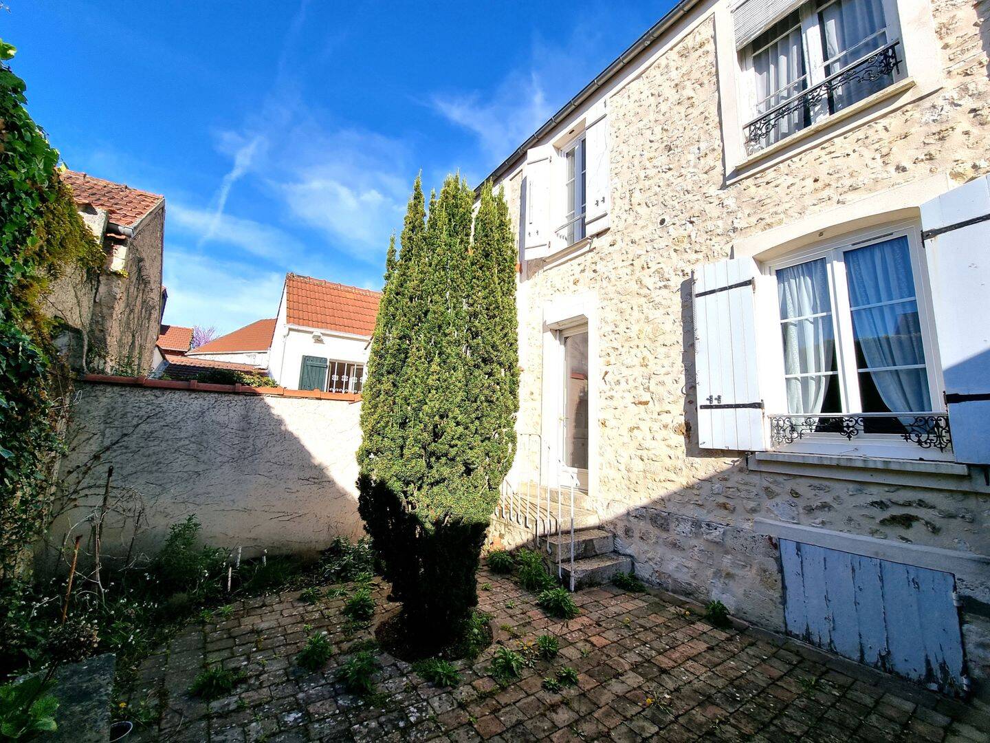 Maison 8 pièces 155 m² · à Melun · 155 m² · 379 000 €