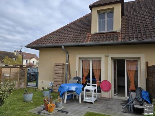 Maison à vendre 295 000 € 4 pièces 2 chambres 63 m² Magny-les-Hameaux 78114