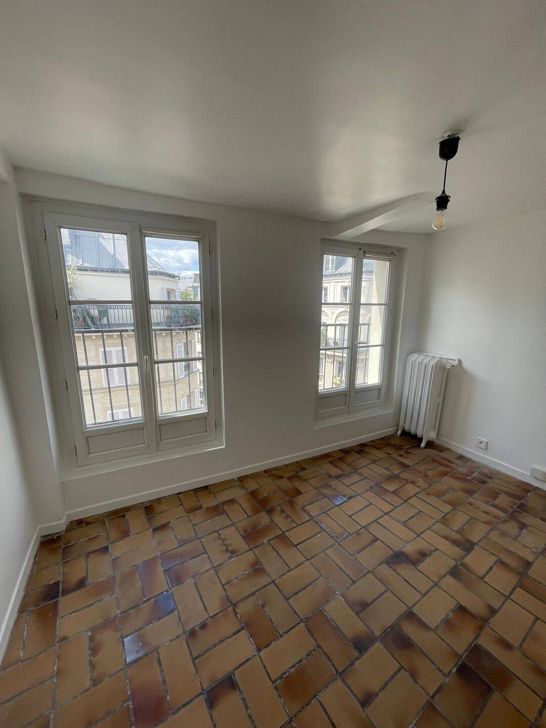Appartement 1 pièce 24 m² · à Paris 9ème Arrondissement · 23,7 m² · 960 €