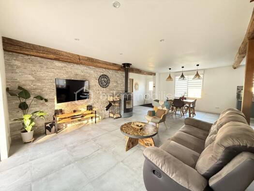 Maison à vendre 362 000 € 6 pièces 5 chambres 138 m² Montigny-Lencoup 77520