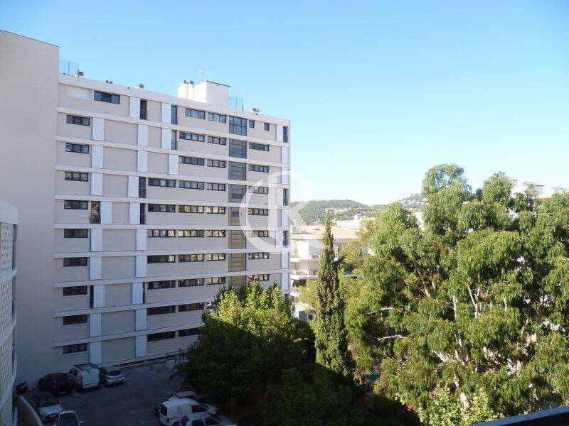 Appartement 3 pièces 59 m² · à Hyères · 59 m² · 972 €