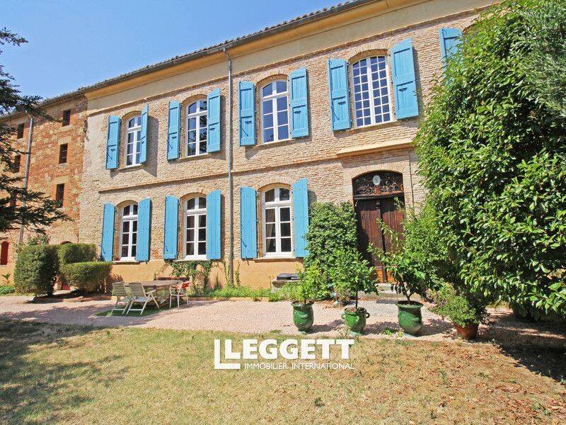 Maison 10 pièces 535 m² · à Vallègue · 535 m² · 960 000 €
