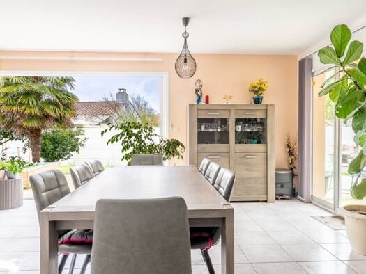 Maison de plain-pied à vendre 299 990 € 6 pièces 3 chambres 106 m² 1 175 m² de terrain Sud Boulogne Saint-Philbert-de-Grand-Lieu 44310