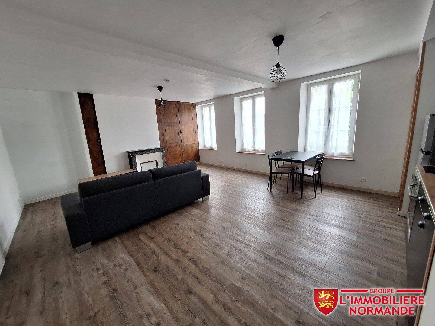 Appartement 2 pièces 49 m² · à Breuilpont · 49 m² · 650 €