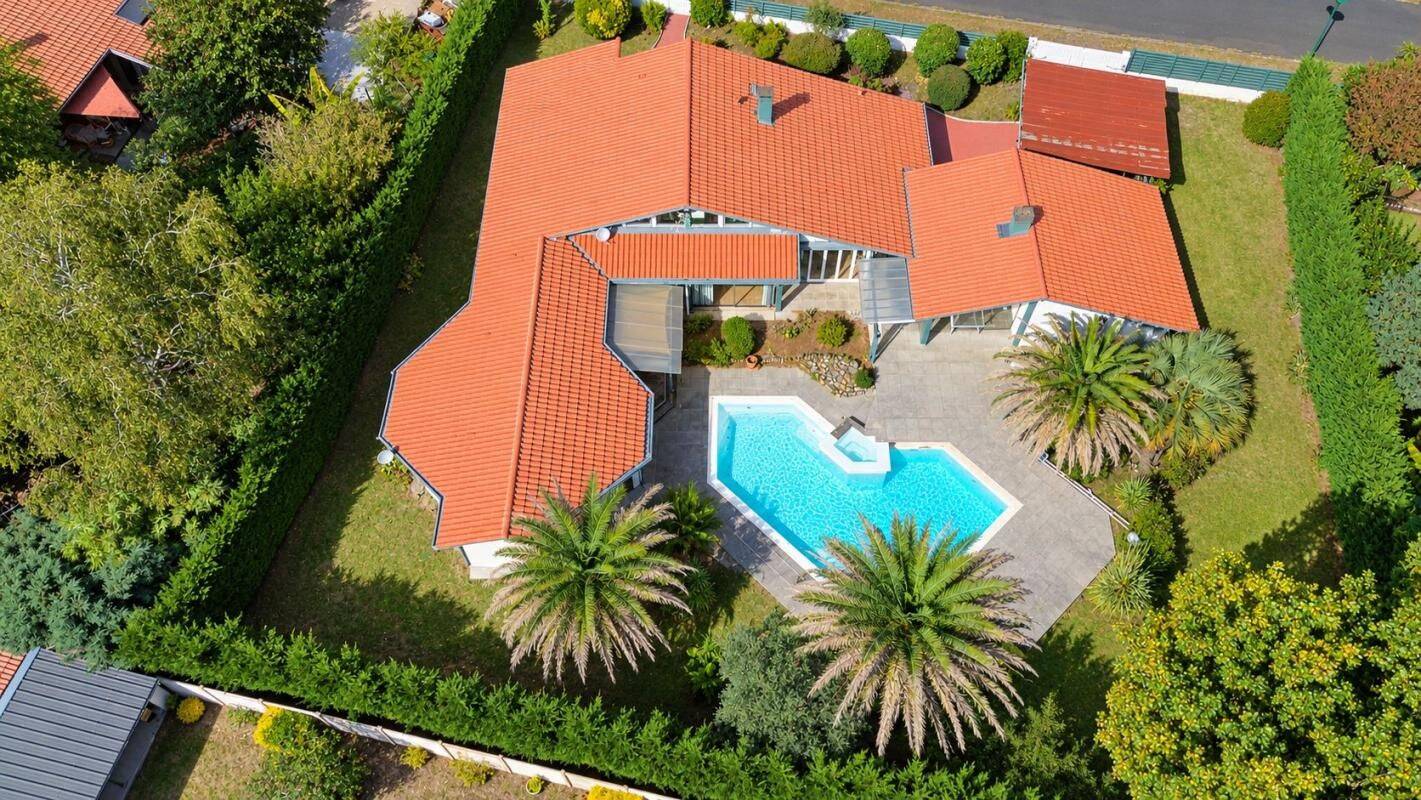 Maison 6 pièces 238 m² · à Bénesse-Maremne · 238 m² · 766 500 €