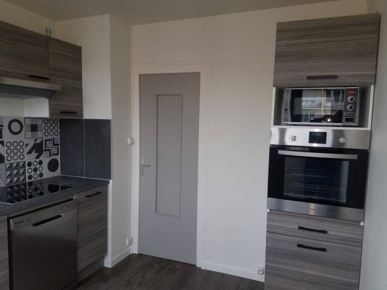 Appartement 3 pièces 55 m² · à Saint-Étienne · 55,1 m² · 66 000 €