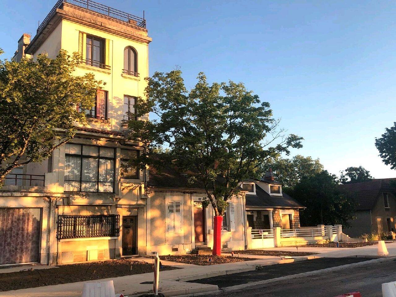 Maison 8 pièces 228 m² · à Nevers · 228 m² · 265 000 €