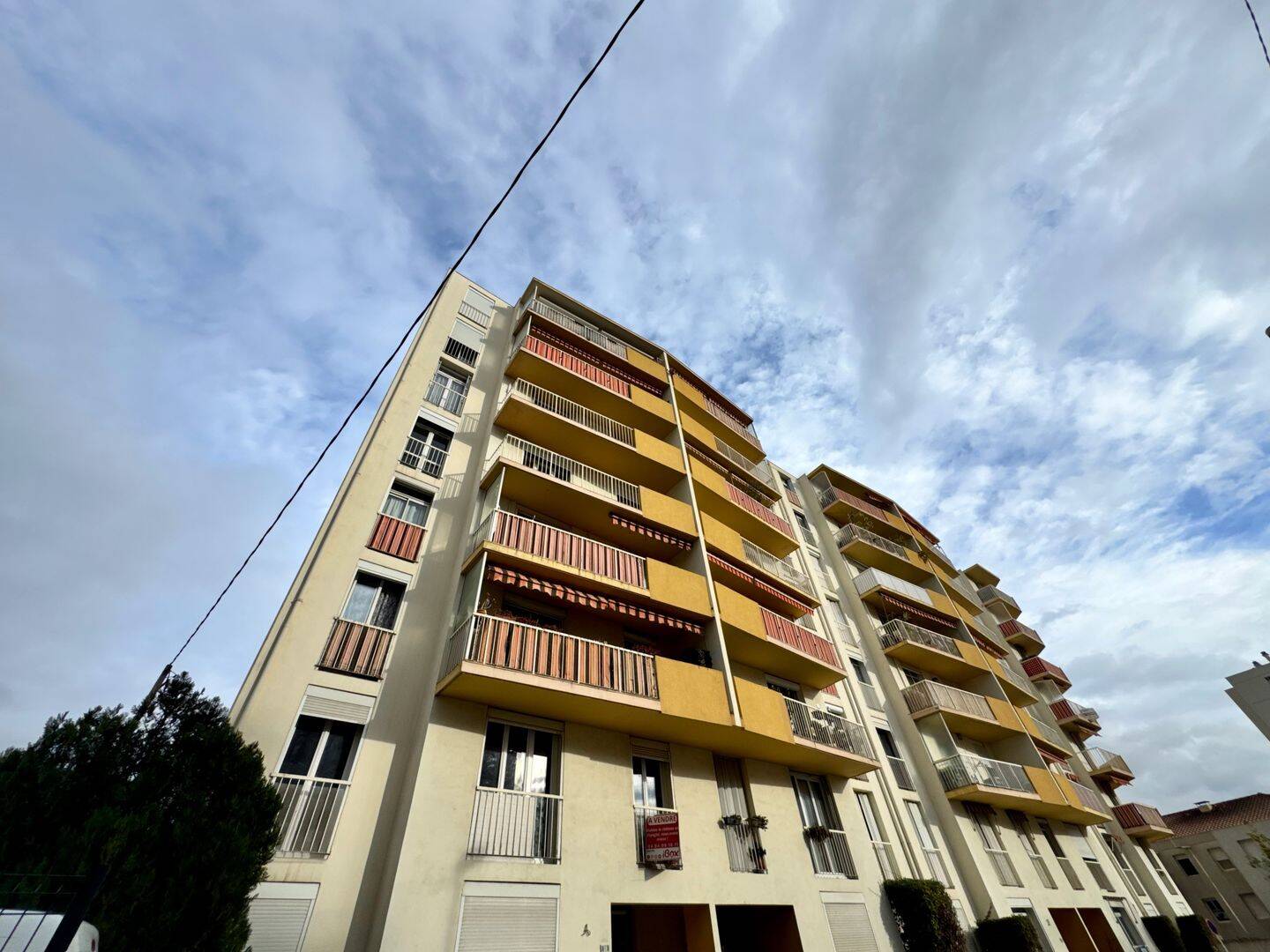 Appartement 4 pièces 90 m² · à Toulon · 90 m² · 145 000 €