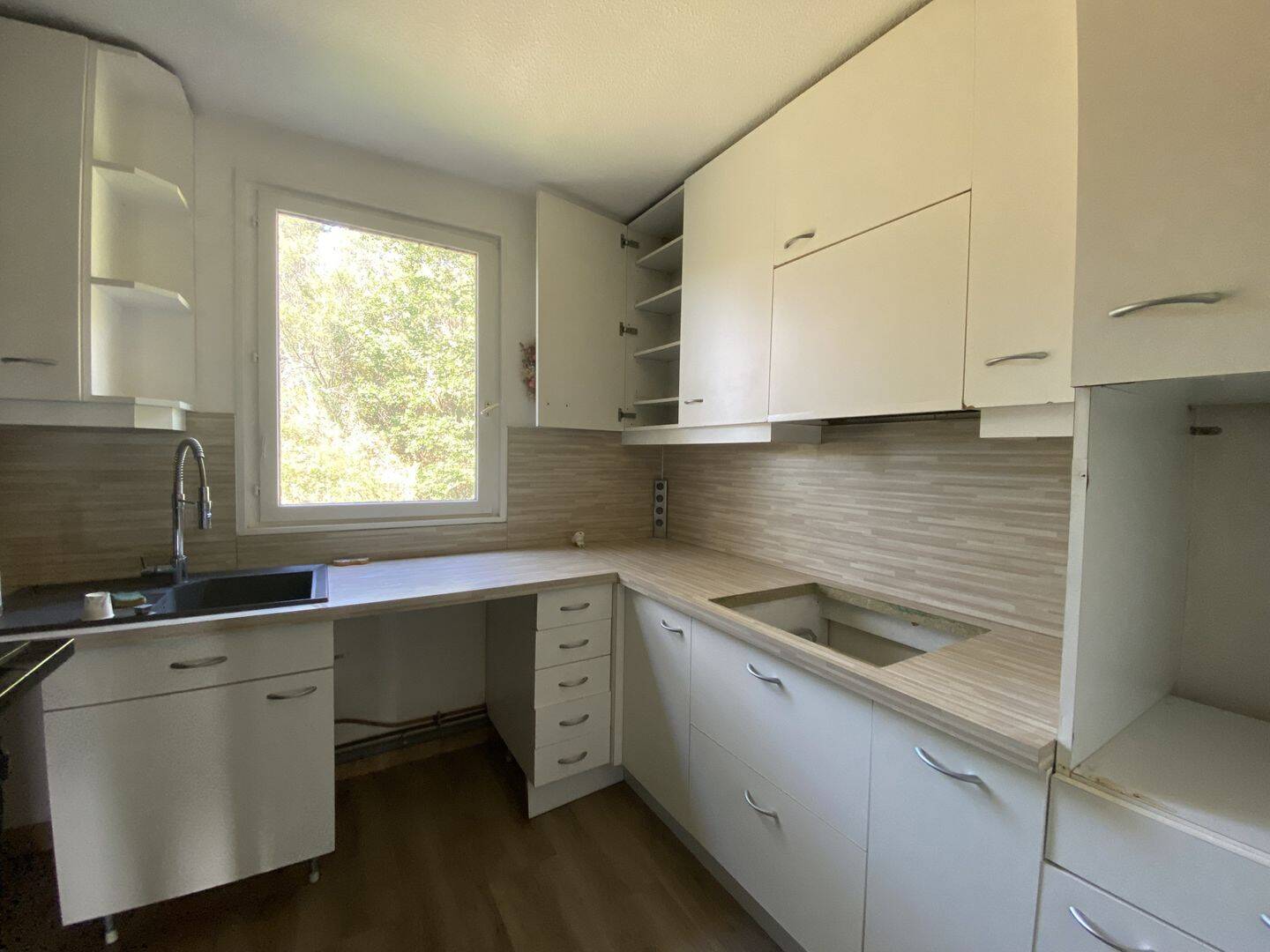 Appartement 5 pièces 86 m² · à Aix-en-Provence · 85,8 m² · 1 756 €/mois