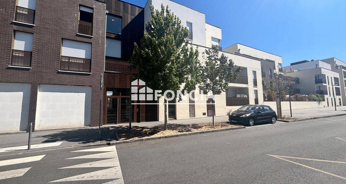 Appartement 3 pièces 58 m² · à Saint-Cyr-l'École · 58 m² · 1 280 €