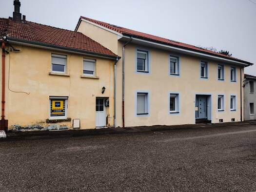 Maison à vendre 99 500 € 4 pièces 2 chambres 101 m² 280 m² de terrain Centre Ville-Felsberg Saint-Avold 57500