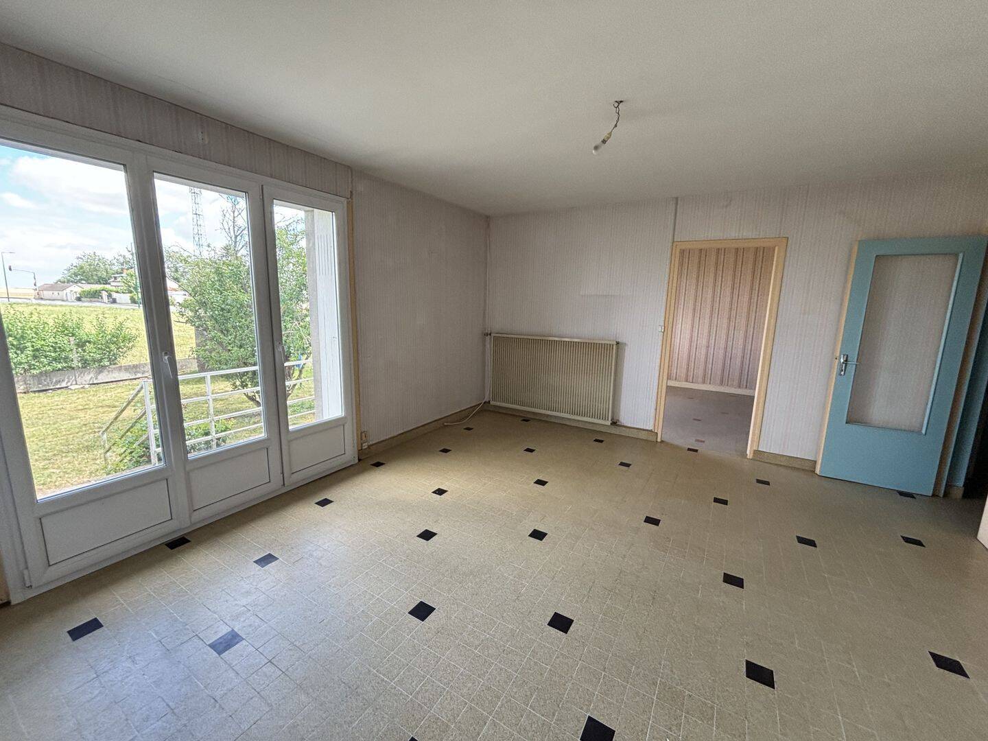 Appartement 3 pièces 80 m² · à Sermaises · 80,4 m² · 670 €