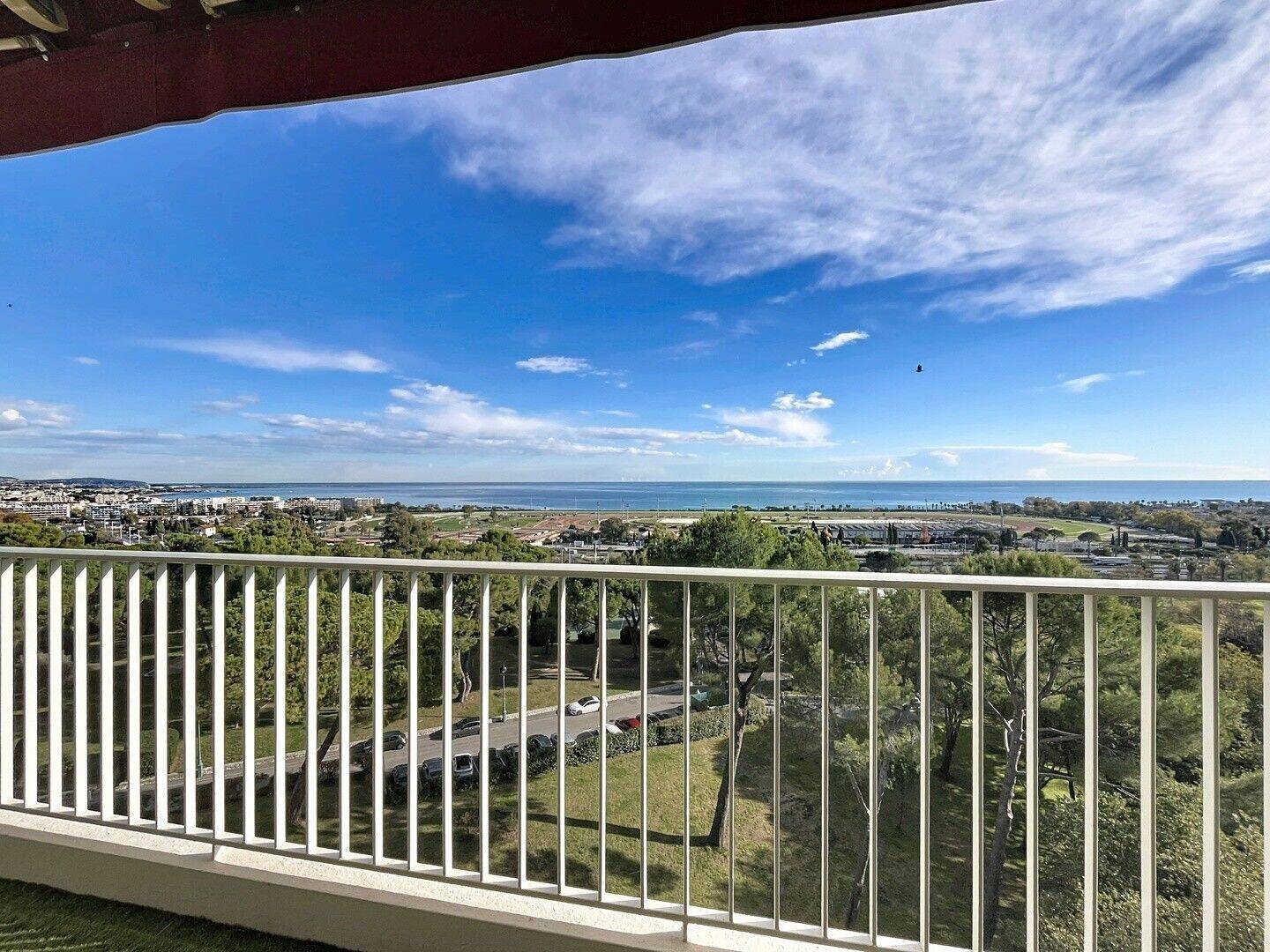 Appartement 3 pièces 92 m² · à Cagnes-sur-Mer · 92 m² · 530 000 €