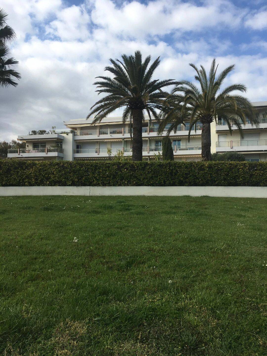 Appartement 1 pièce 28 m² · à Saint-Laurent-du-Var · 28 m² · 760 €/mois