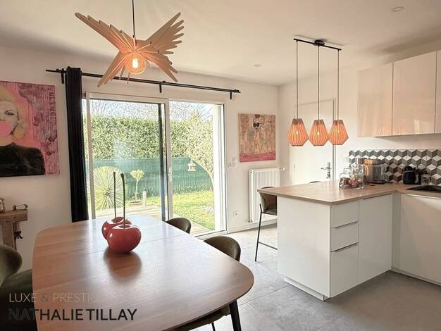 Maison à vendre 408 000 € 5 pièces 4 chambres 117 m² 450 m² de terrain Zone Eparse Saint-Denis-en-Val 45560