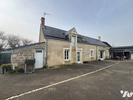 Maison à vendre 260 056 € 6 pièces 2 chambres 182 m² 1 986 m² de terrain Manthelan 37240