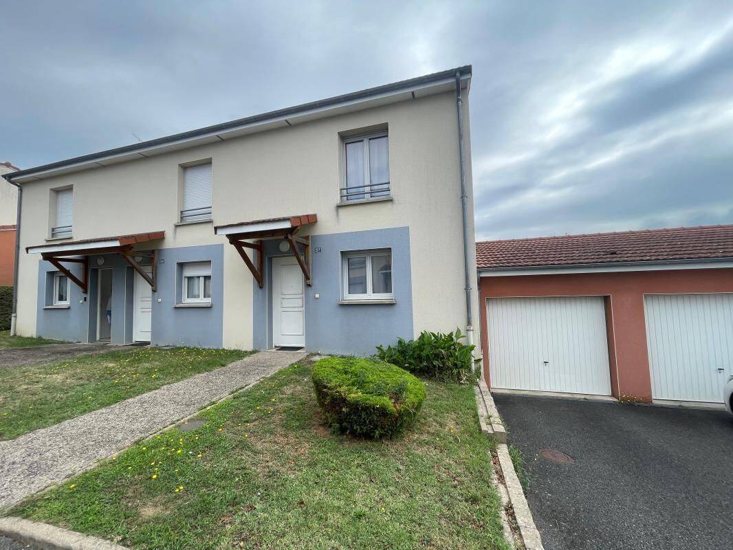 Maison 3 pièces 70 m² · à Saint-Éloi · 70 m² · 107 000 €