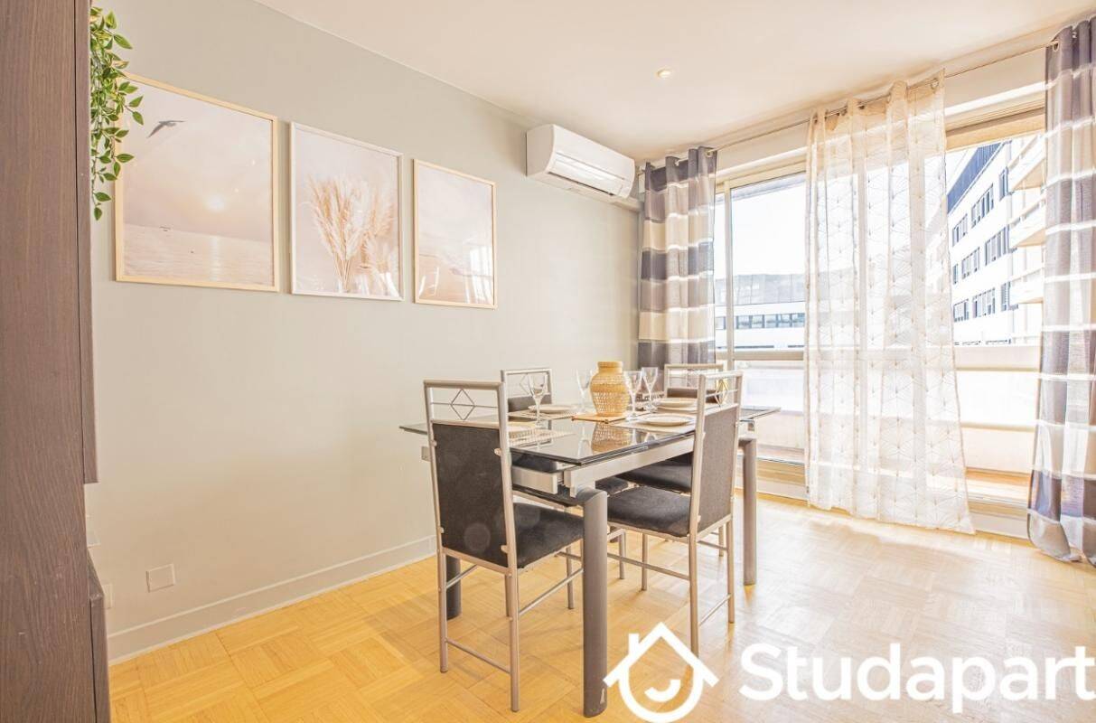 Appartement 2 pièces 50 m² · à Marseille 8ème Arrondissement · 50 m² · 1 570 €