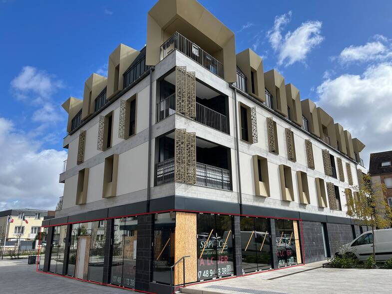Local commercial à louer 4 875 € 234 m² de surface de vente Draveil 91210