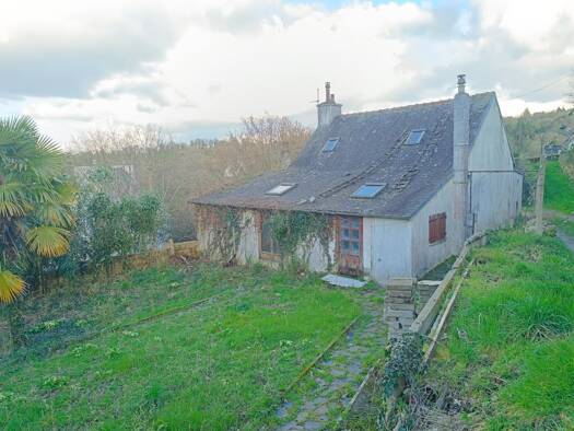 Maison à vendre 52 000 € 4 pièces 2 chambres 80 m² 300 m² de terrain Châteauneuf-du-Faou 29520