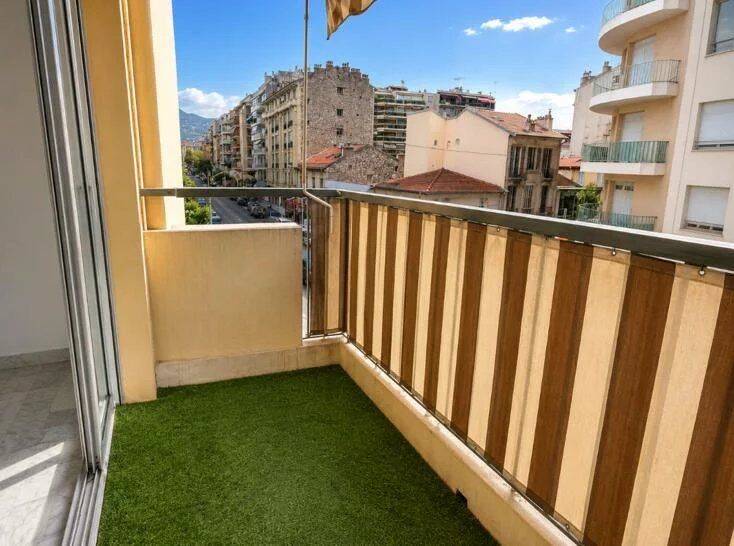 Appartement 1 pièce 26 m² · à Nice · 26 m² · 165 000 €