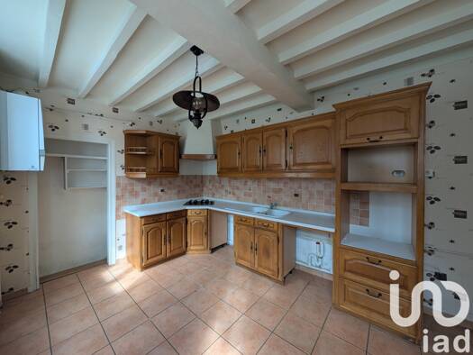 Maison à vendre 109 900 € 4 pièces 2 chambres 95 m² 3 080 m² de terrain Prusy 10210