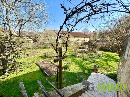 Maison à vendre 269 000 € 6 pièces 4 chambres 125 m² 806 m² de terrain Villereversure 01250