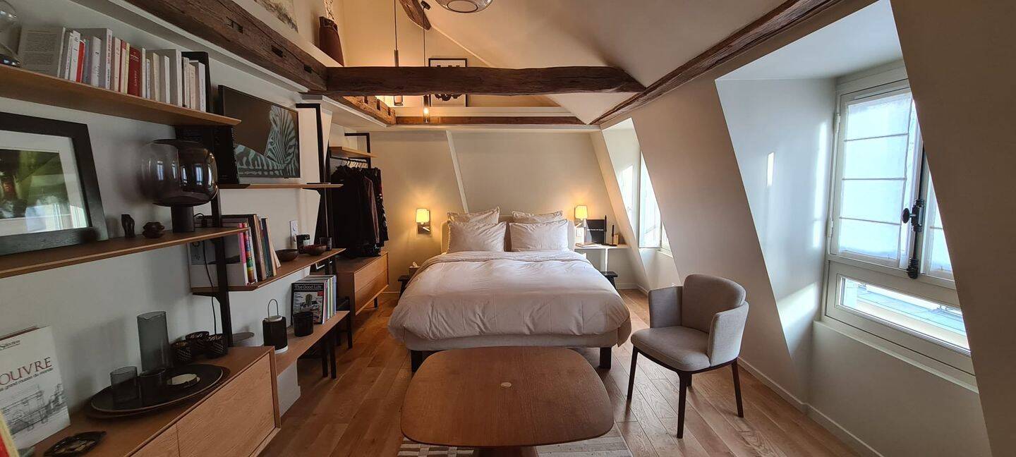 Appartement 1 pièce 23 m² · à Paris 1er Arrondissement · 22,5 m² · 1 950 €