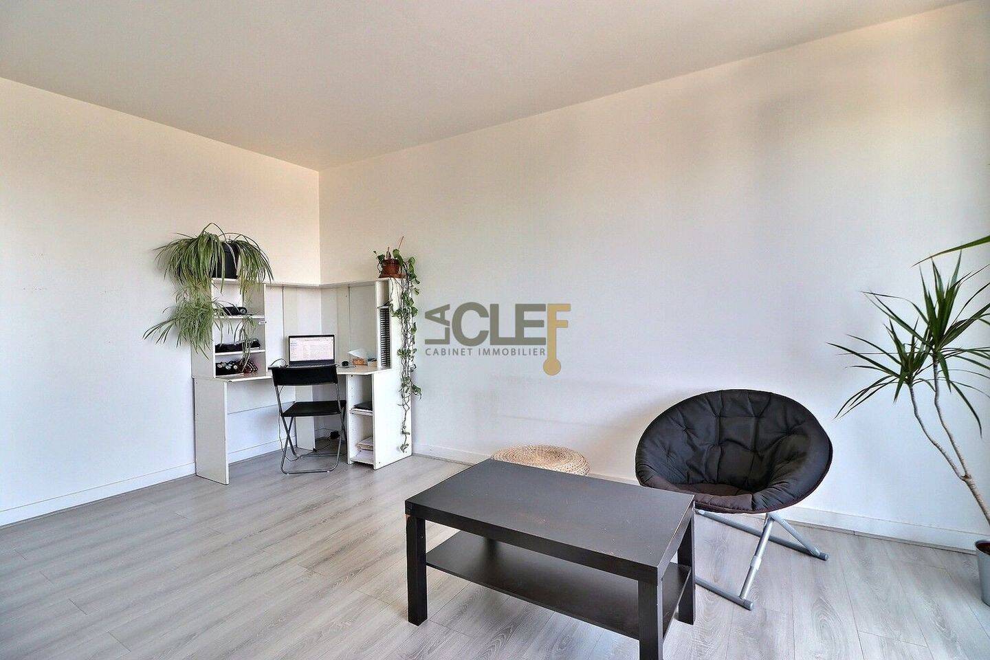 Appartement 2 pièces 50 m² · à Montreuil · 50 m² · 1 200 €