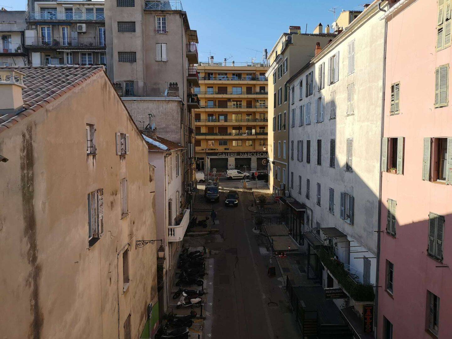 Appartement 1 pièce 31 m² · à Ajaccio · 31 m² · 645 €