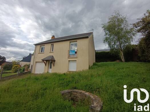 Maison à vendre 219 000 € 4 pièces 3 chambres 86 m² 499 m² de terrain Nord Châteaugiron 35410