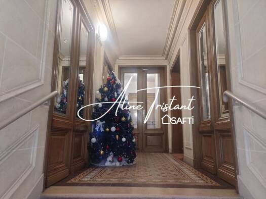 Appartement à vendre 115 000 € 1 pièce 17 m² Étage 5/5 Liberation Saint-Mandé 94160