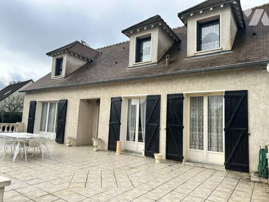 Maison à vendre 228 000 € 6 pièces 4 chambres 159 m² 2 221 m² de terrain Hautevesnes 02810