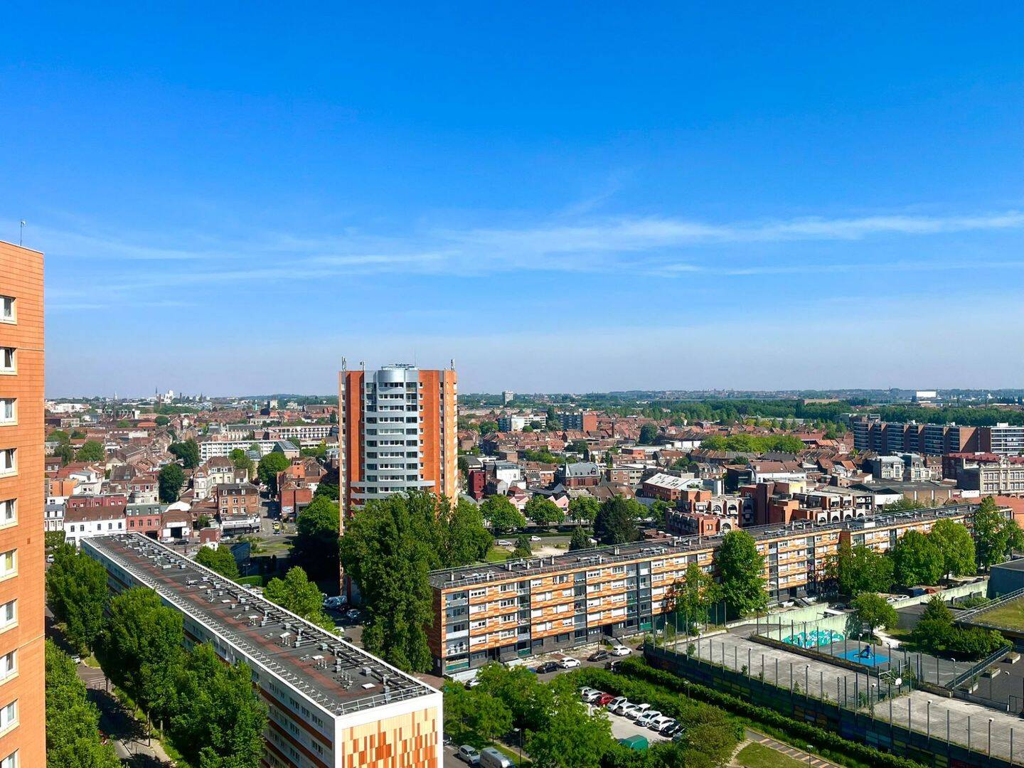 Appartement 4 pièces 76 m² · à Roubaix · 75,7 m² · 99 000 €
