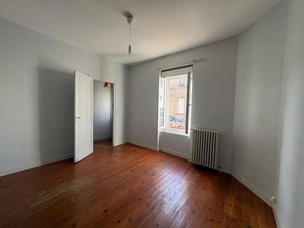 Appartement 3 pièces 56 m² · à Bordeaux · 56 m² · 243 000 €