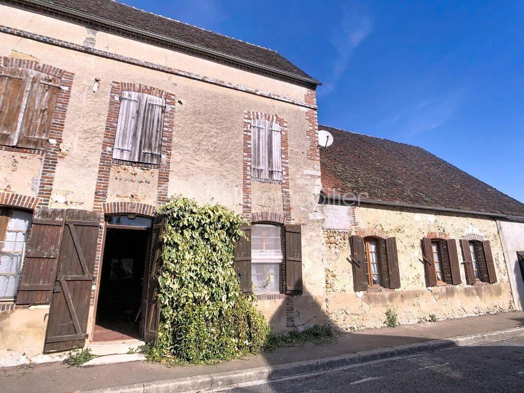 Maison 4 pièces 117 m² · à Sépeaux-Saint Romain · 117 m² · 89 000 €