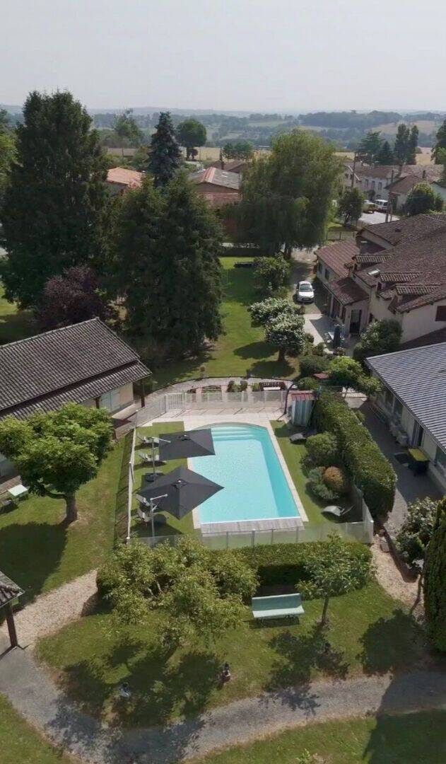 Maison 13 pièces 1000 m² · à Séreilhac · 1 000 m² · 501 600 €