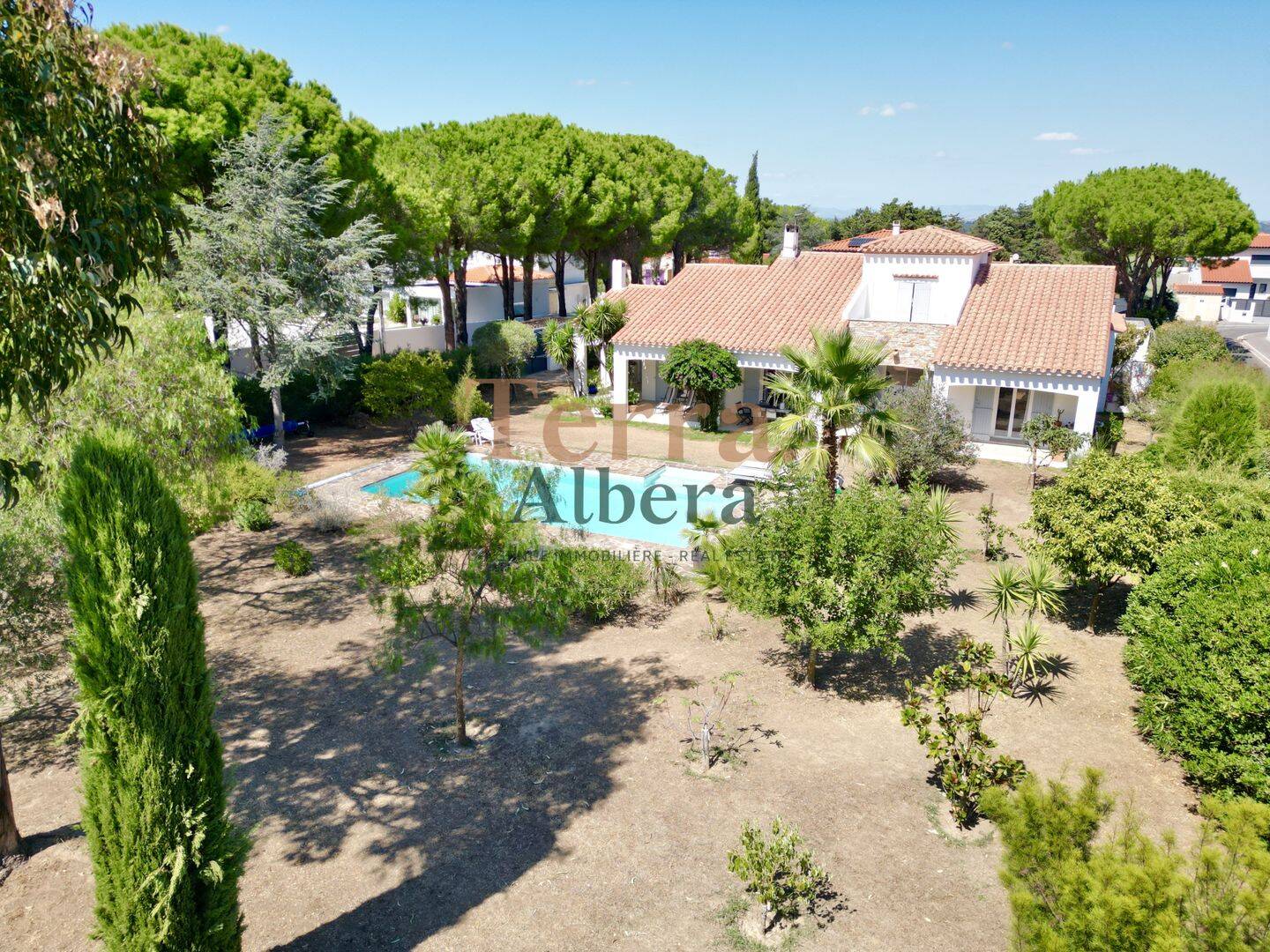 Maison 5 pièces 180 m² · à Laroque-des-Albères · 180 m² · 790 000 €