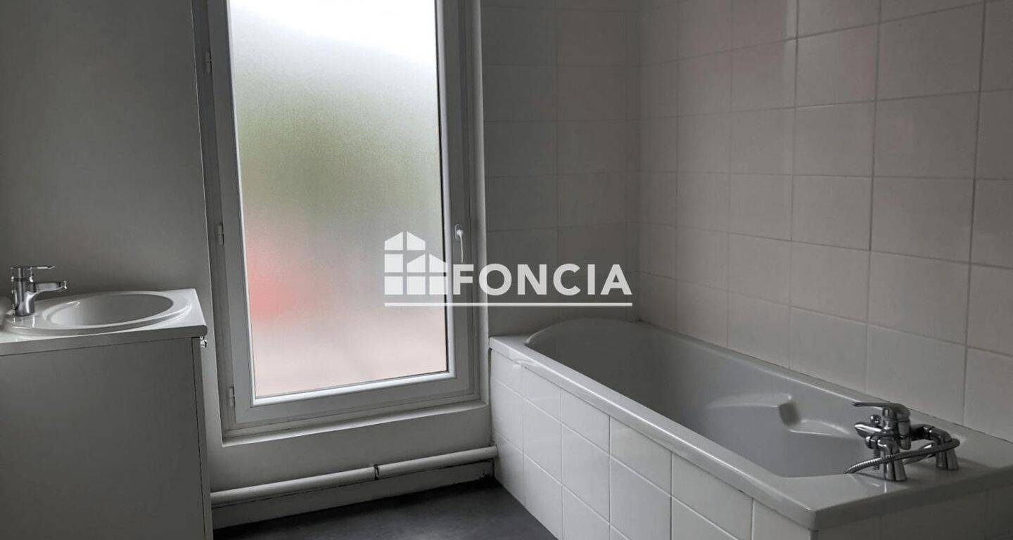Appartement 2 pièces 49 m² · à Lille · 48,8 m² · 749 €/mois