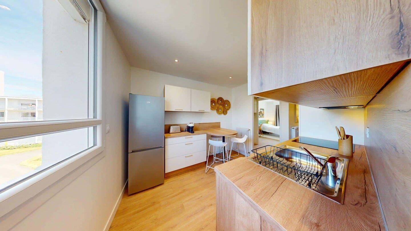 Room in Carré de Saxe, Rennes for 84 m² with 5 bedrooms - Coloca — 12