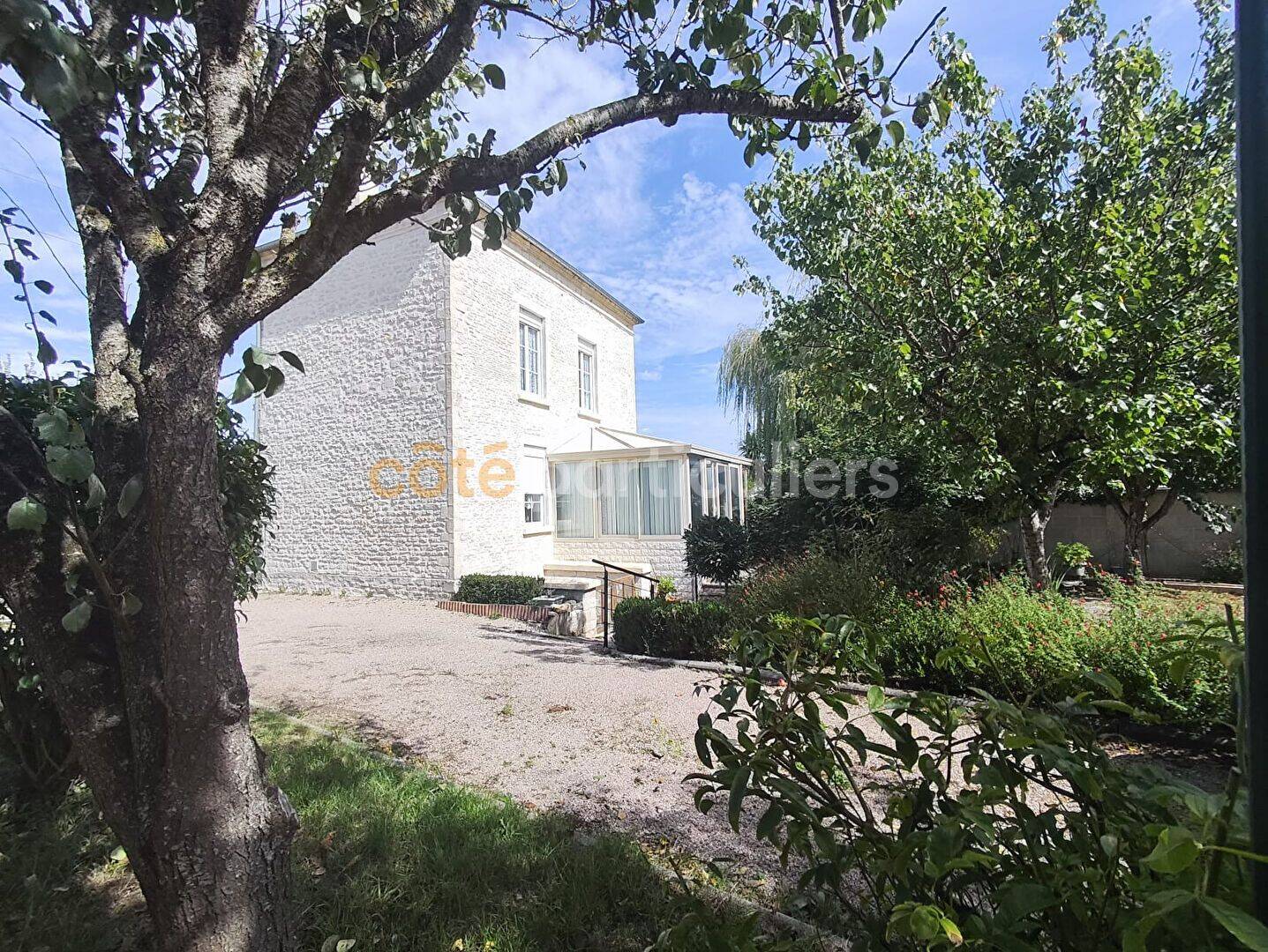 Maison 5 pièces 88 m² · à Mézidon Vallée d'Auge · 88,4 m² · 199 000 €