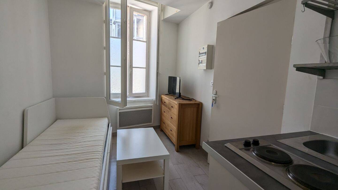 Appartement 1 pièce 12 m² · à Orléans · 12 m² · 450 €/mois