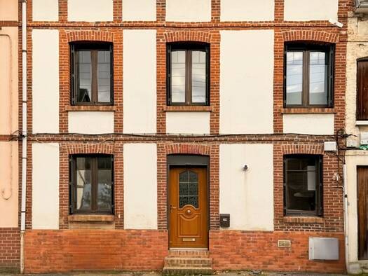 Maison à vendre 154 000 € 5 pièces 3 chambres 94 m² 83 m² de terrain Centre Ville Est Notre-Dame-de-Bondeville 76960