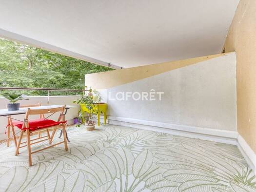 Appartement à vendre 199 900 € 3 pièces 1 chambre 58,6 m² Étage 1/3 Ville Nouvelle-Centre Est Noisiel 77186