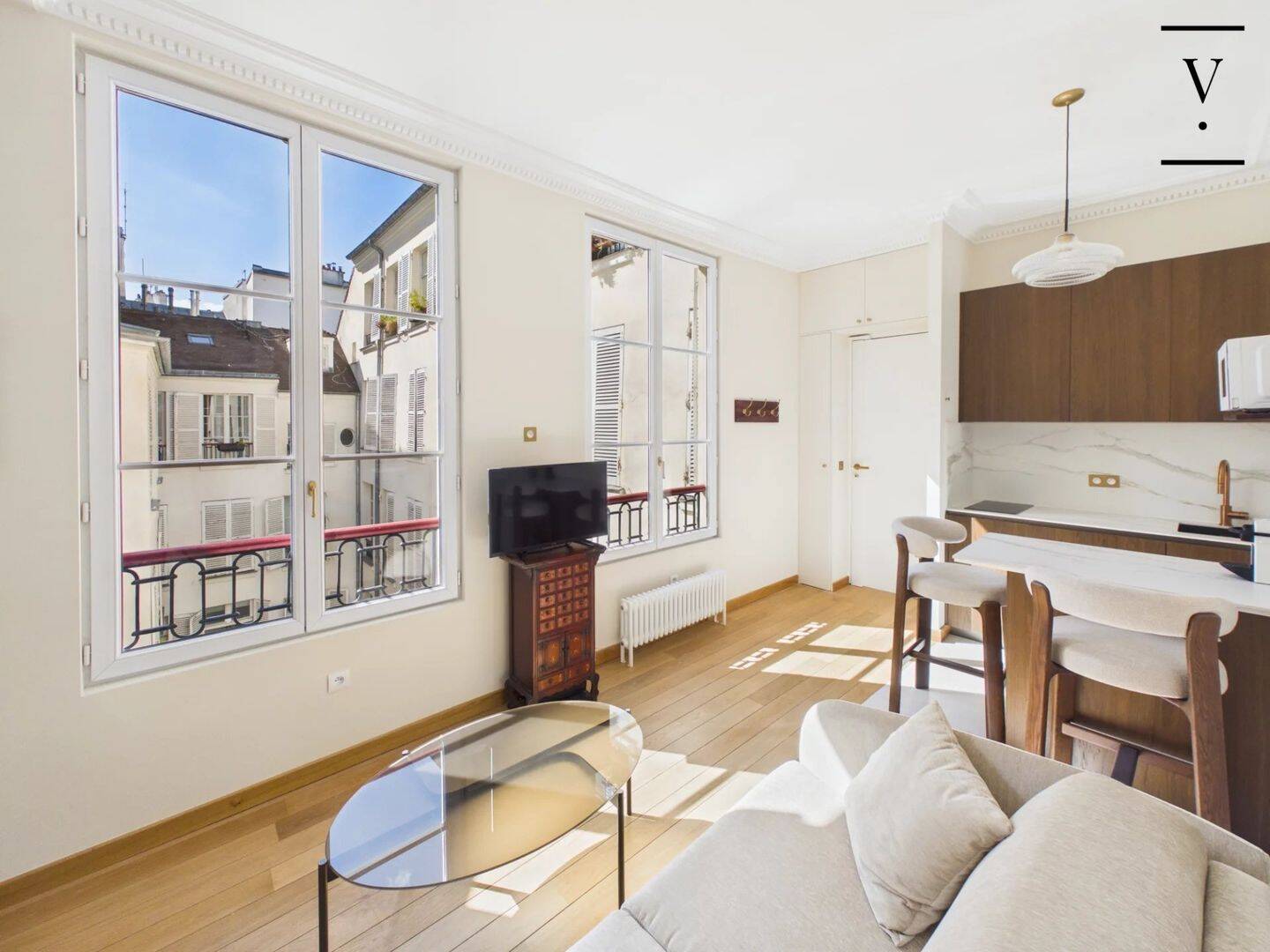 Appartement 2 pièces 26 m² · à Paris 6ème Arrondissement · 26 m² · 2 000 €