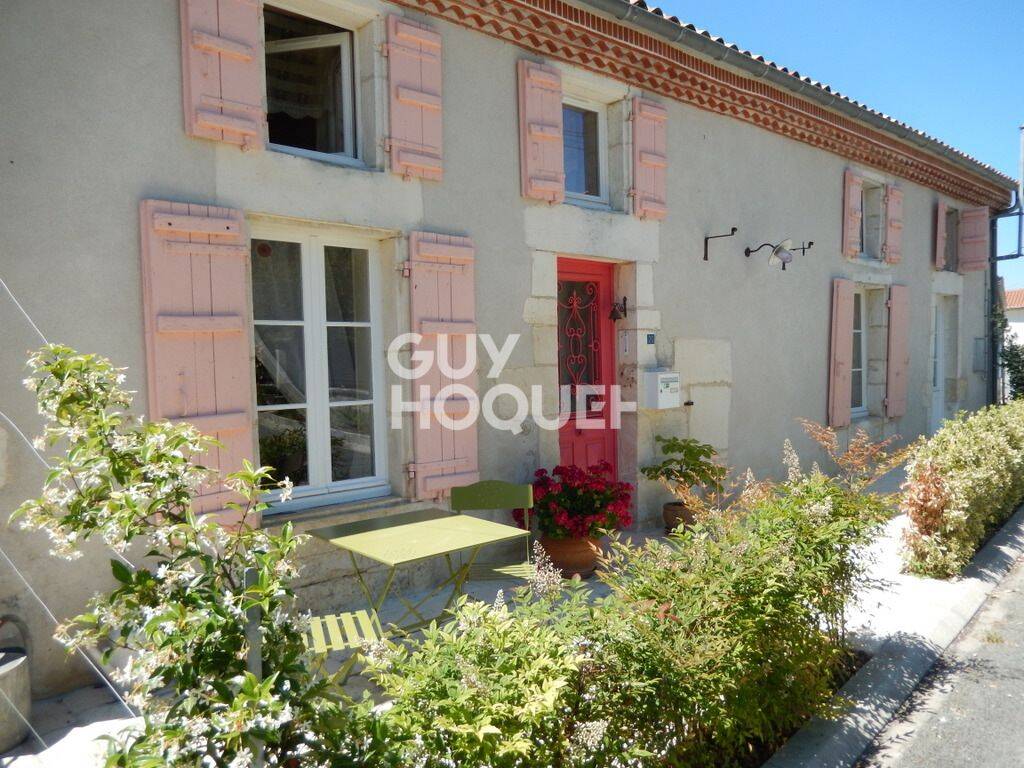 Maison 6 pièces 165 m² · à Écoyeux · 165 m² · 295 400 €