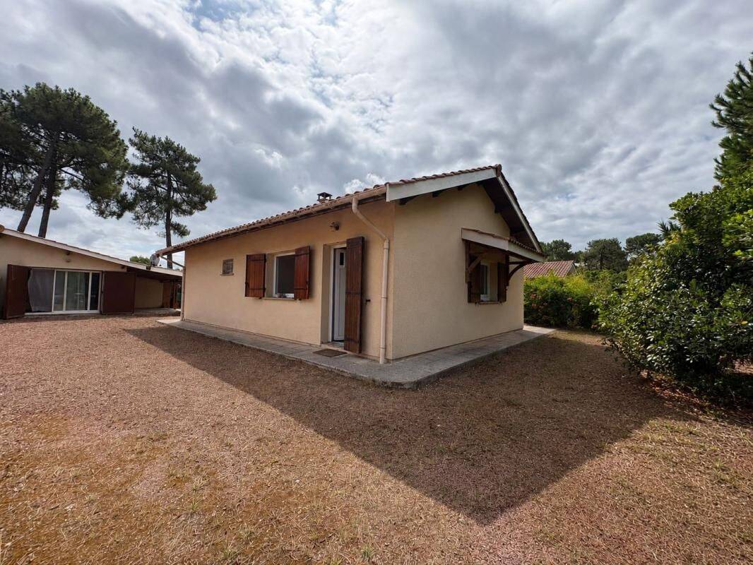 Maison 3 pièces 93 m² · à Vendays-Montalivet · 92,6 m² · 1 000 €/mois