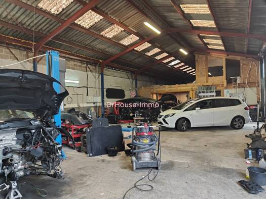 Boutique à vendre Fonds de commerce 35 000 € 8 pièces 310 m² de surface de vente L'Isle-d'Espagnac 16340